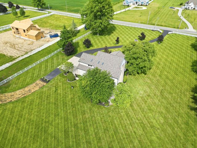 1835 Dixon Road, Blacklick, OH 43004