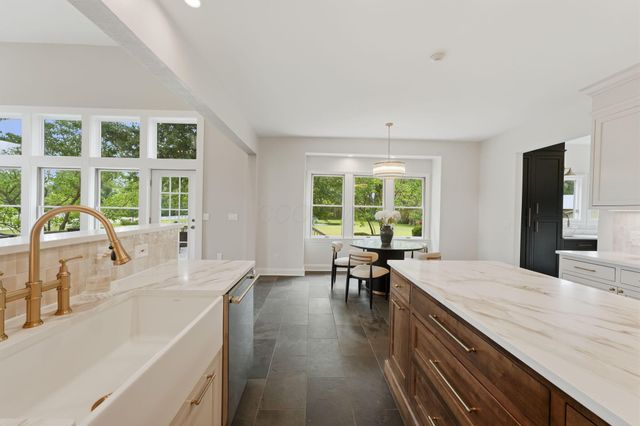 1835 Dixon Road, Blacklick, OH 43004