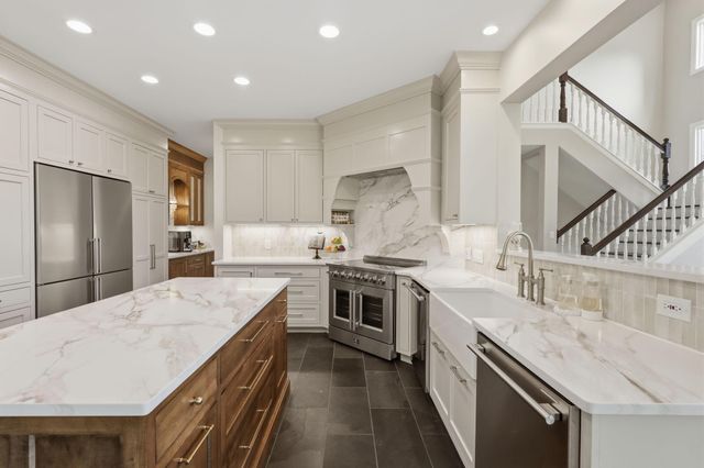 1835 Dixon Road, Blacklick, OH 43004