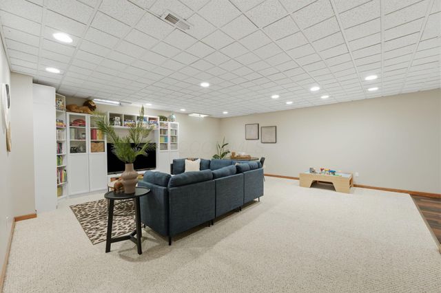 1835 Dixon Road, Blacklick, OH 43004