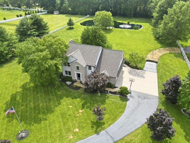 1835 Dixon Road, Blacklick, OH 43004