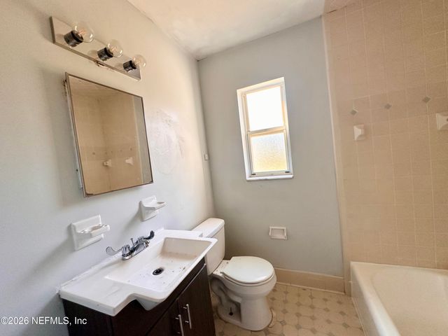 3638 JAMMES Road, Jacksonville, FL 32210