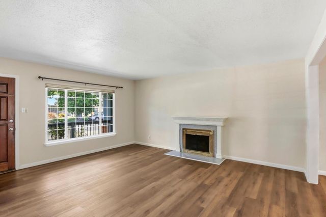 215 Eastman Street, Hayward, CA 94544
