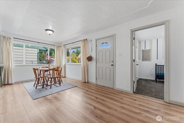114 Cherry Street NW, Castle Rock, WA 98611