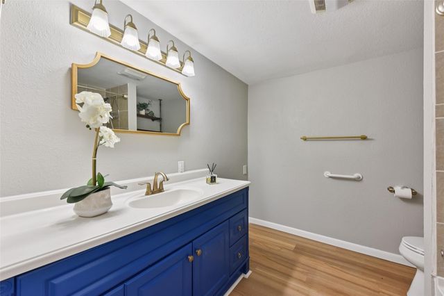 406 E 2nd ST, Georgetown, TX 78626