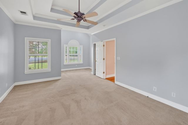 502 Scenic Oak Dr, Moore, SC 29369
