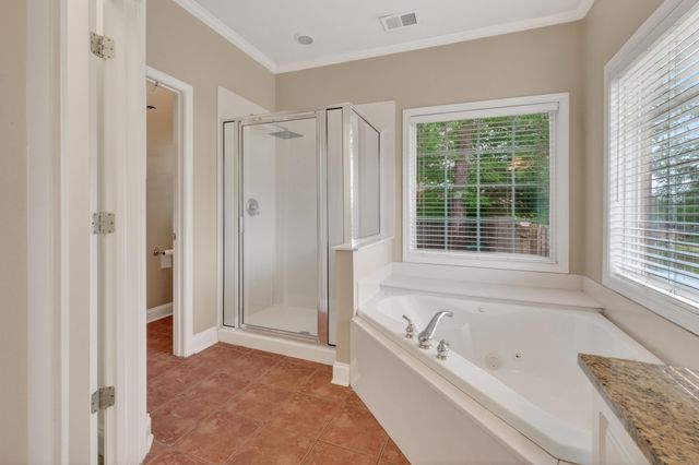 502 Scenic Oak Dr, Moore, SC 29369