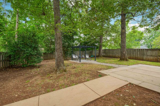 502 Scenic Oak Dr, Moore, SC 29369