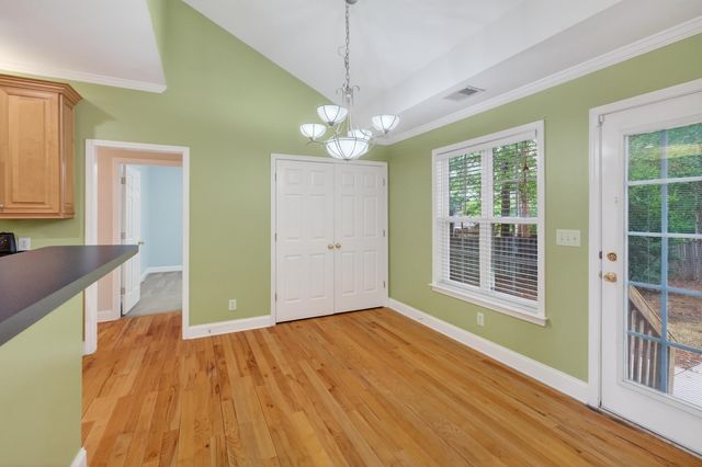 502 Scenic Oak Dr, Moore, SC 29369