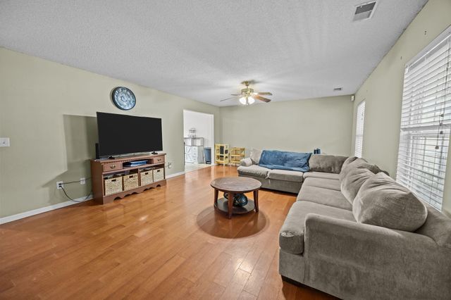 113 Bainsbury Lane, Summerville, SC 29483