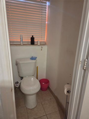 2630 SW 49th Ct, Fort Lauderdale, FL 33312