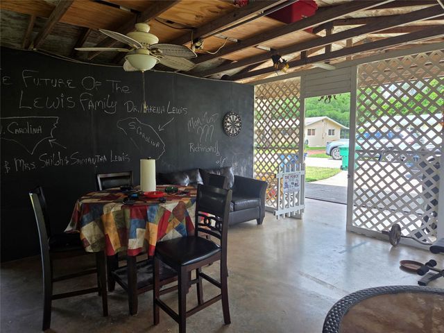 2630 SW 49th Ct, Fort Lauderdale, FL 33312