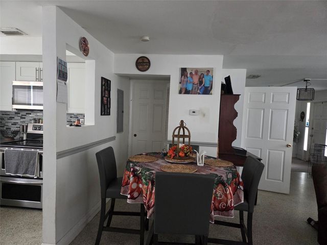 2630 SW 49th Ct, Fort Lauderdale, FL 33312