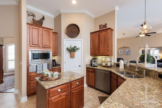 8420 Chokecherry Ter, Pensacola, FL 32514