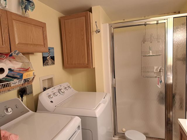 37 SUGAR RIVER Drive, Claremont, NH 03743