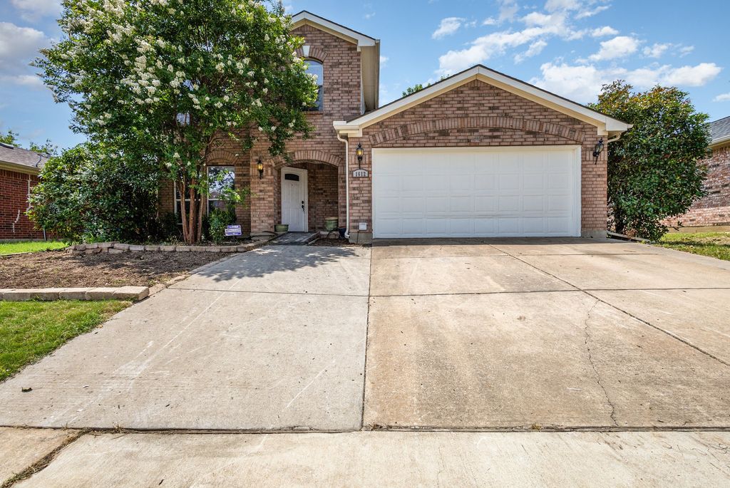 1612 Thornhill Lane, Little Elm, TX 75068