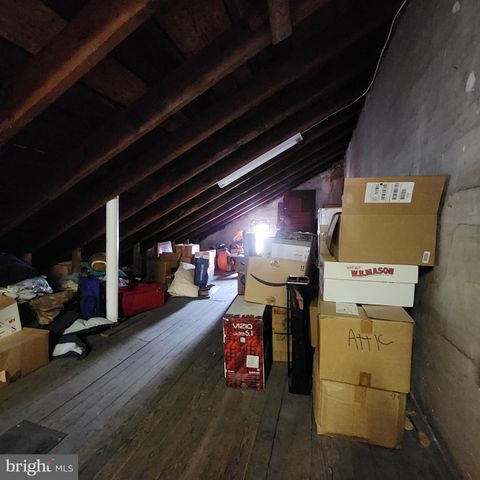 46 N WATER ST, Spring Grove, PA 17362