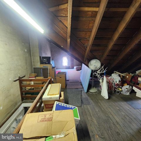 46 N WATER ST, Spring Grove, PA 17362
