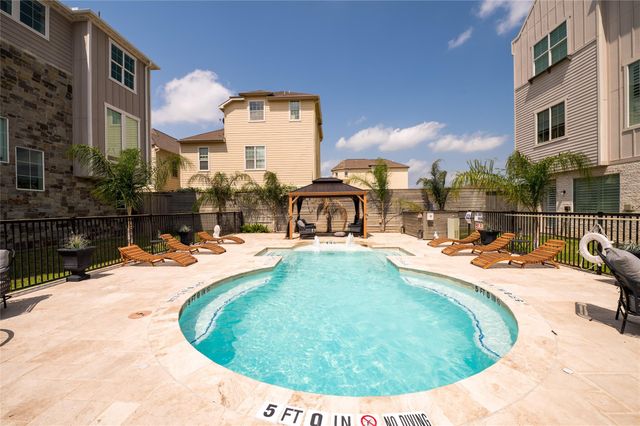 10915 Upland Retreat Drive, Houston, TX 77043
