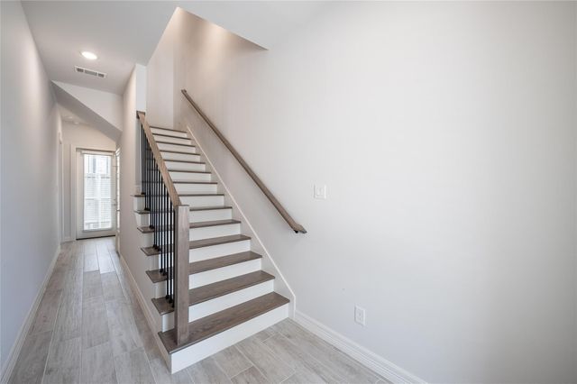 10915 Upland Retreat Drive, Houston, TX 77043
