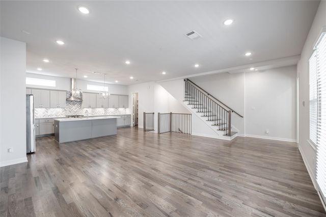10915 Upland Retreat Drive, Houston, TX 77043