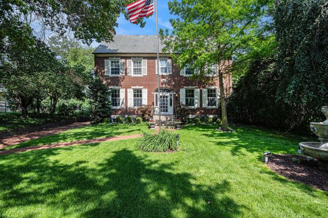 60 Lafayette Avenue NE, Grand Rapids, MI 49503