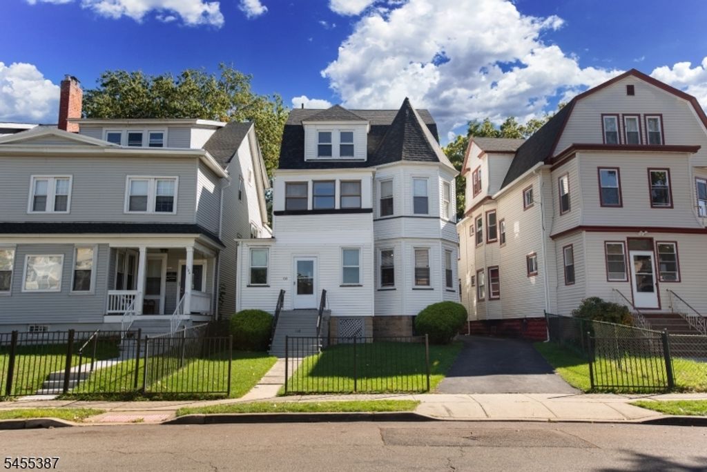 108 S Arlington Ave, East Orange City, NJ 07018 — exterior
