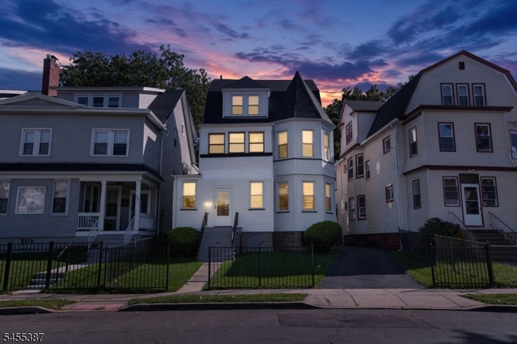 108 S Arlington Ave, East Orange City, NJ 07018 — photo 2