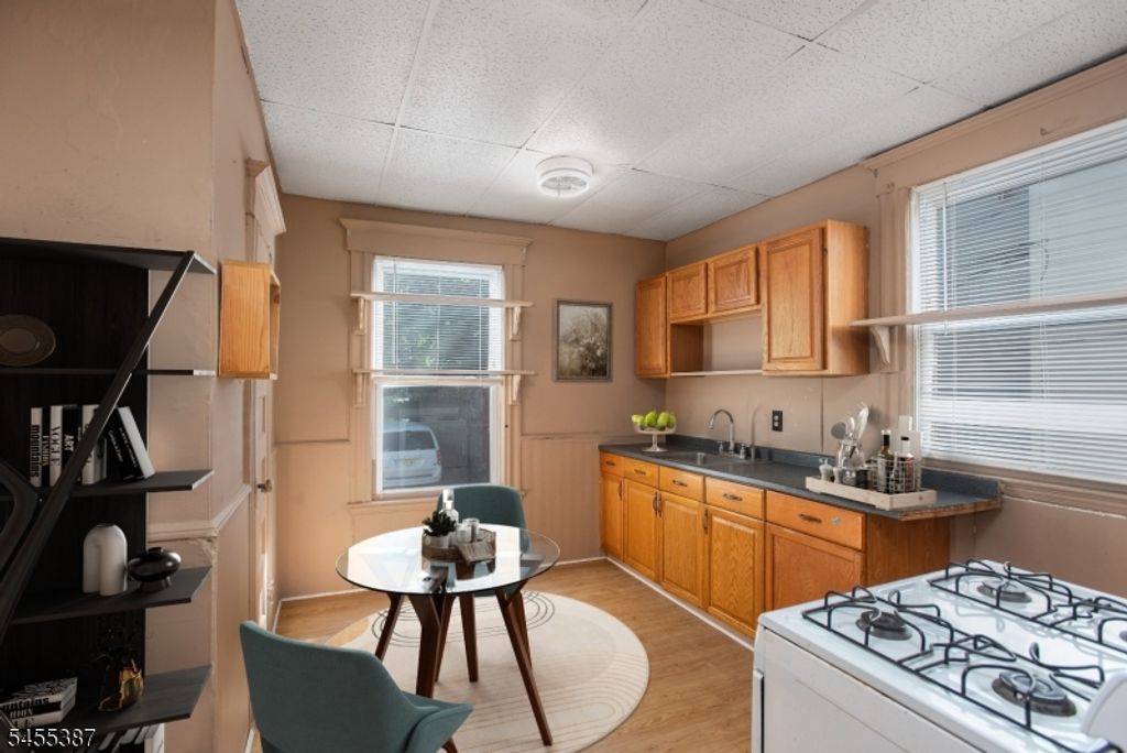 108 S Arlington Ave, East Orange City, NJ 07018 — photo 3