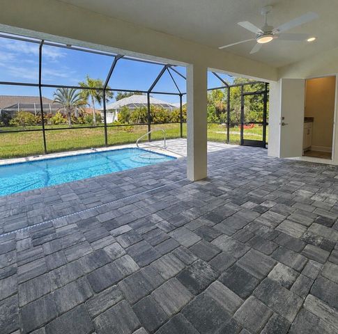 121 MARINER LANE, Rotonda West, FL 33947