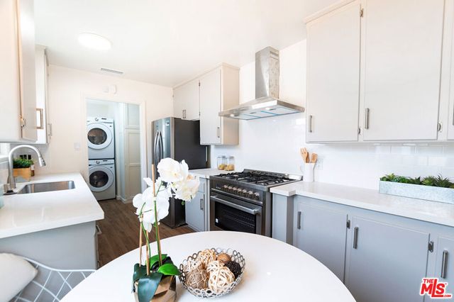 17209 Stagg Street, Van Nuys, CA 91406
