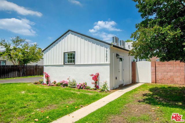 17209 Stagg Street, Van Nuys, CA 91406