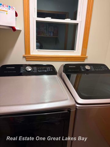 2894 Pimlico Lane, Saginaw, MI 48603