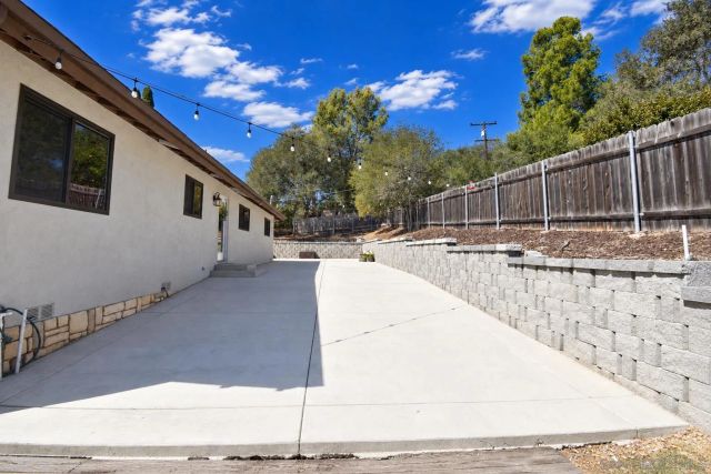 3115 BERNARDO LANE, Escondido, CA 92029