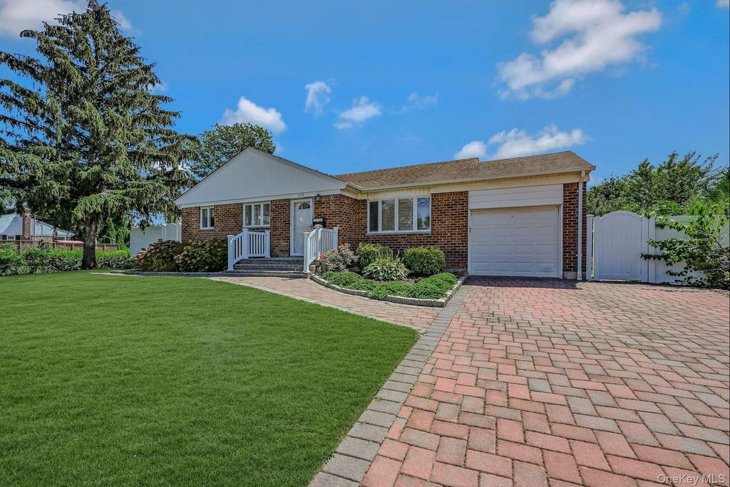 1270 Pulaski Road, East Northport, NY 11731