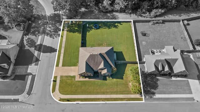 1375 Fieldstone Street, Hernando, MS 38632