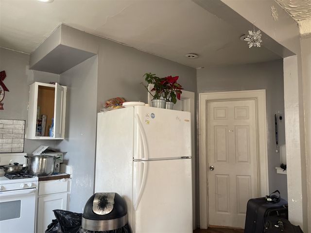 18263 Fielding Street, Detroit, MI 48219