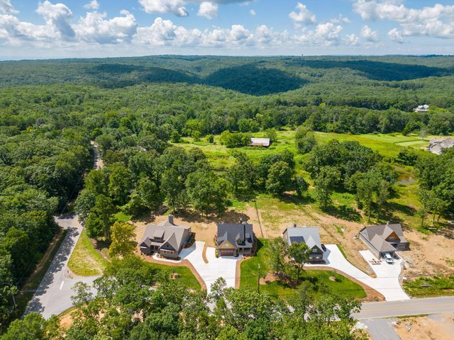 1918 Corral Road, Signal Mountain, TN 37377