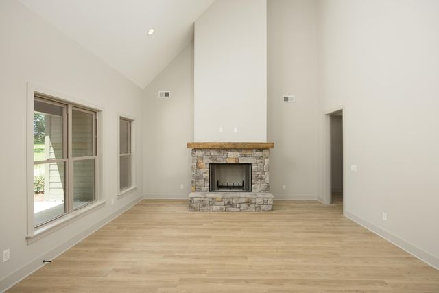 1918 Corral Road, Signal Mountain, TN 37377
