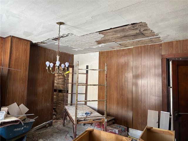 152 W 15th Ave, Homestead, PA 15120