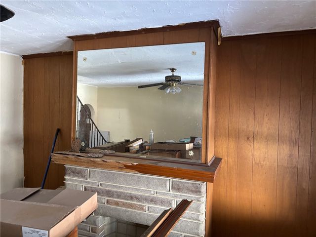 152 W 15th Ave, Homestead, PA 15120