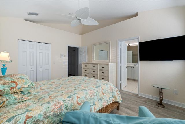 295 NE 5th Avenue 32, Delray Beach, FL 33483