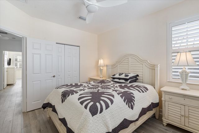 295 NE 5th Avenue 32, Delray Beach, FL 33483