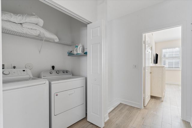 295 NE 5th Avenue 32, Delray Beach, FL 33483