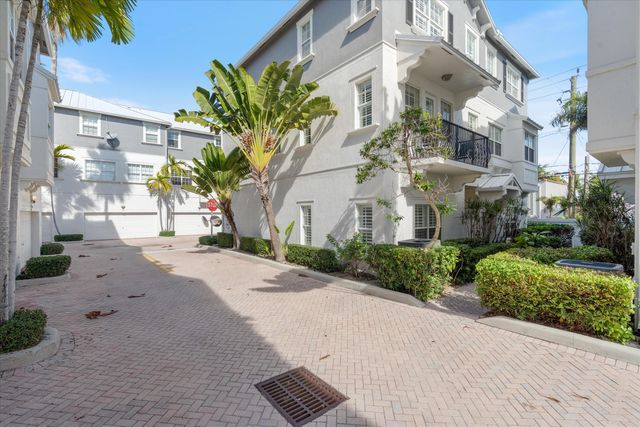 295 NE 5th Avenue 32, Delray Beach, FL 33483