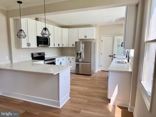 692 RIDGE RD, Mount Airy, MD 21771