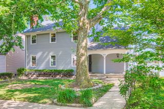 2630 Grunewald Street, Blue Island, IL 60406