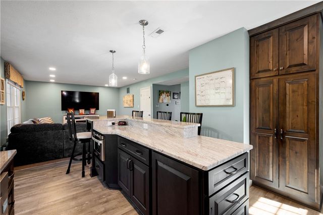 310 Rocky Ridge Road, Bethel Park, PA 15102