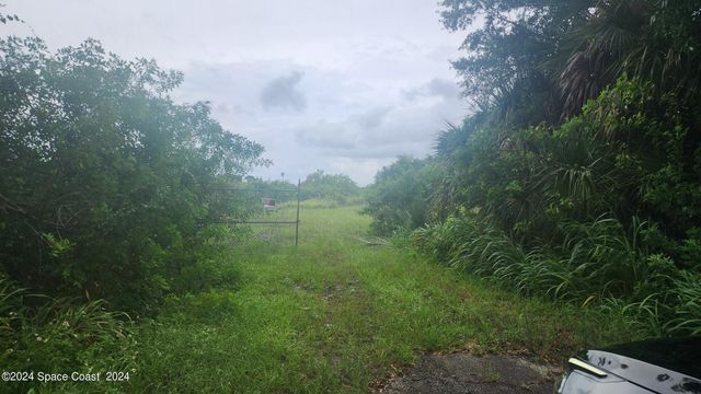 3906 Parrish Road, Cocoa, FL 32926