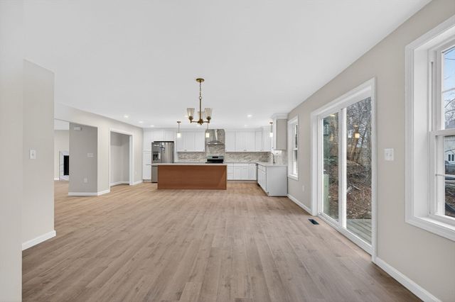 65 Ormonde Rd, Methuen, MA 01844